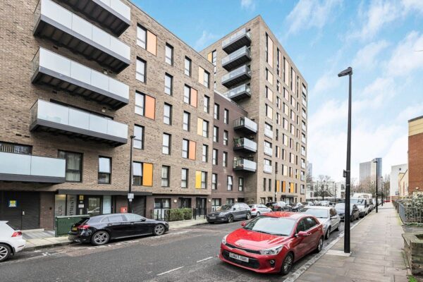 Clubhouse Apartments, Poplar, E14