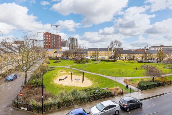 Tide Waiters House, Aberfeldy Village, E14