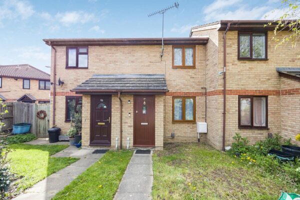 Hazelwood Park Close, Chigwell, IG7