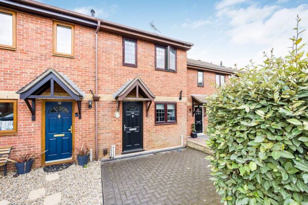 Hazelwood Park Close, Chigwell, IG7