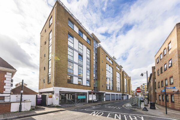 Chinnocks Wharf,  Narrow Street, Limehouse, E14