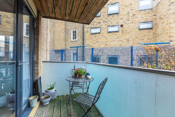 Shepherd Court, Poplar, E14