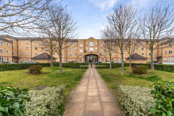 Wheat Sheaf Close, Isle of Dogs, E14