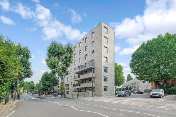 Triangle Apartments, Isle of Dogs, E14