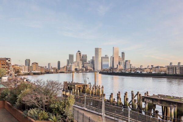 Free Trade Wharf, Wapping, E1W