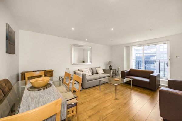 Studley Court, Canary Wharf, E14